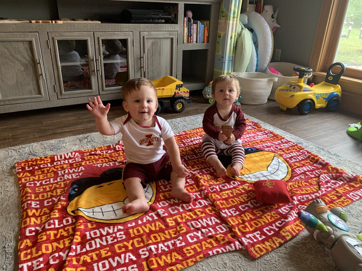 s_scheidel's tweet photo. Henry and Frankie wishing they were at their first game day...enjoying from home instead! #CyKids @CycloneATH https://t.co/NFoIW5V9Xo