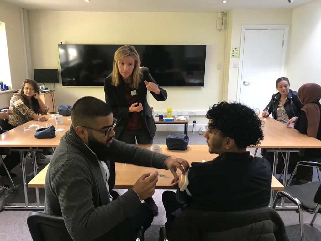 This week saw the final session of our advanced #MedicalAssistants training for 100+ @ATMedics colleagues pan-London. Our multi professional team are delivering flu vaccinations at-scale + at pace, with 100s of patients vaccinated this week! #flu #COVID19 #patientsafety #NHS