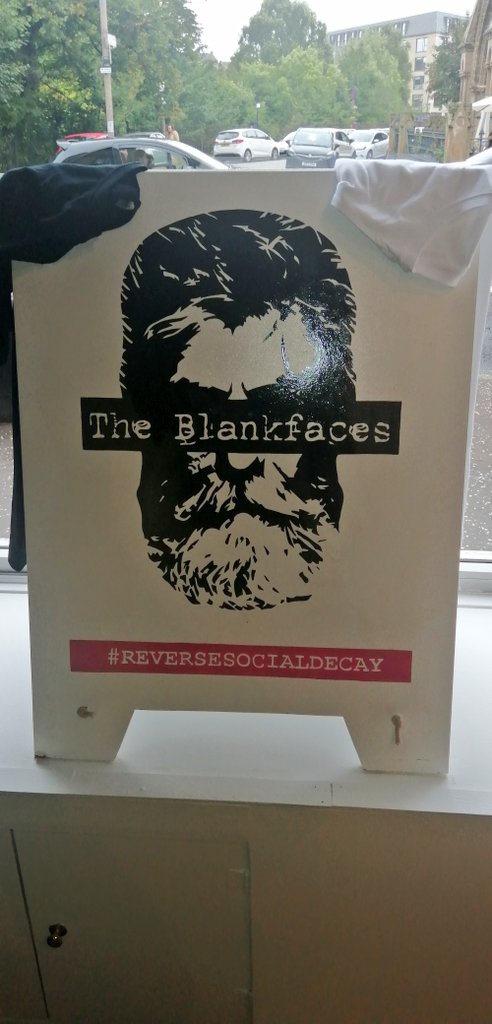 UnlockEmploy's tweet photo. Great wee visit to @The_Blankfaces new shop on 427 Great Western Road
They are the UK’s first fashion label aimed at ending Homelessness, honestly have a look at them I love what they are doing 
Lead by the Visionary Gerard and his team ❤️
#PeopleMakeMistakes #Blankfaces https://t.co/mTv83Yq7Kq