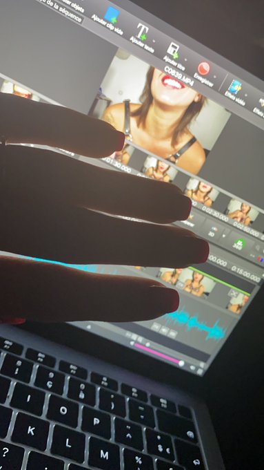 Nouveau JOI en montage :)))) https://t.co/Mt2oAXUaDK<a href="/tag/teen"class="tags"><span>#teen</span></a><a href="/tag/porn"class="tags"><span>#porn</span></a><a href="/tag/horny"class="tags"><span>#horny</span></a><a href="/tag/pornhub"class="tags"><span>#pornhub</span></a><a href="/tag/squirt"class="tags"><span>#squirt</span></a><a href="/tag/coquine"class="tags"><span>#coquine</span></a><a href="/tag/xvideos"class="tags"><span>#xvideos</span></a>