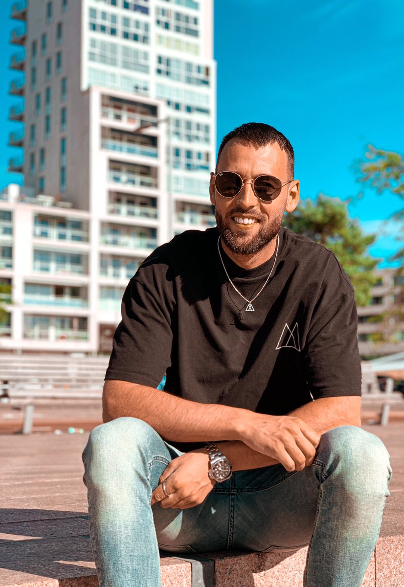 We're back with a new Season Mixtape! And since so many of you asked so nicely.. 

We will bring you a new one EVERY MONTH! Just like we used to 😄

Let us know what you think!