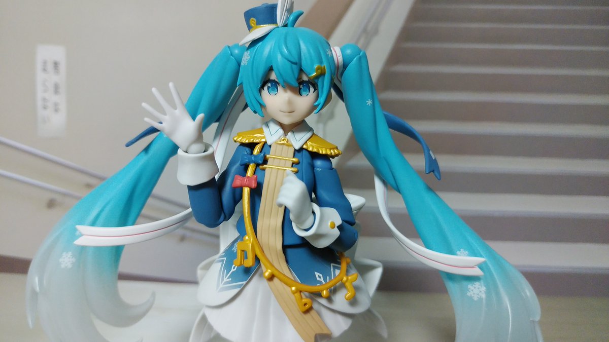 TORIfigma1's tweet photo. ん～、これはめんこい。
他の方のレビューでも見かけたけど、ペットとホルンのポージング難しい。
ただそれを凌駕する形でホントめんこい。

#オモ写

#初音ミク
#SnowParade

#こらぁめんこいわさ https://t.co/zieqB89L5c