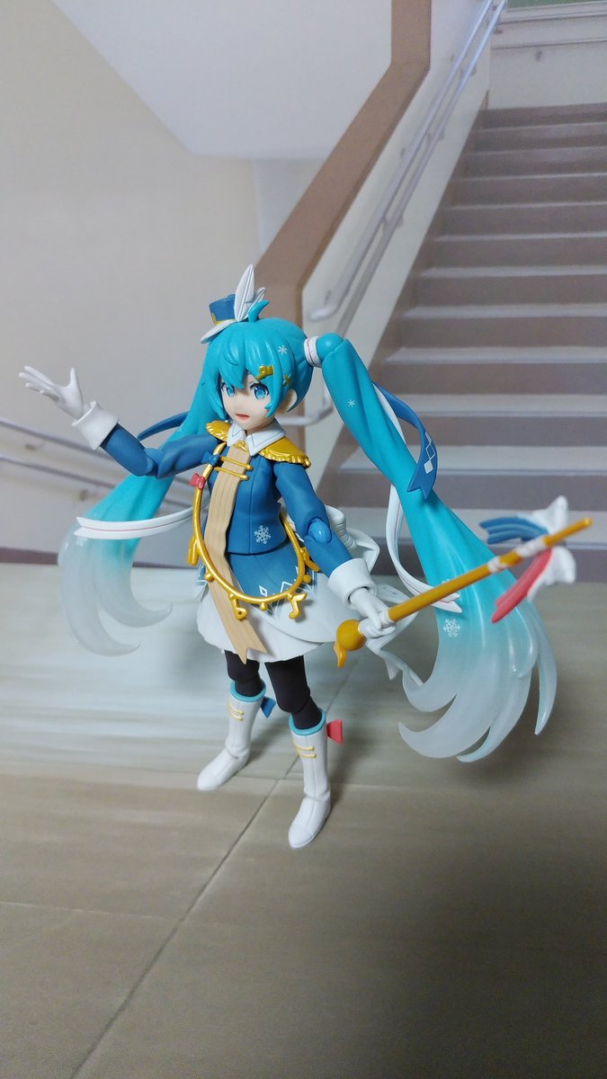 TORIfigma1's tweet photo. ん～、これはめんこい。
他の方のレビューでも見かけたけど、ペットとホルンのポージング難しい。
ただそれを凌駕する形でホントめんこい。

#オモ写

#初音ミク
#SnowParade

#こらぁめんこいわさ https://t.co/zieqB89L5c