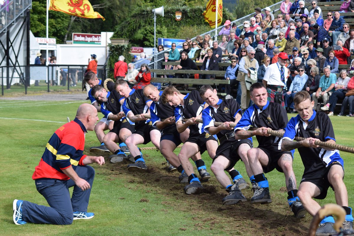 Braemar Gathering tweet media