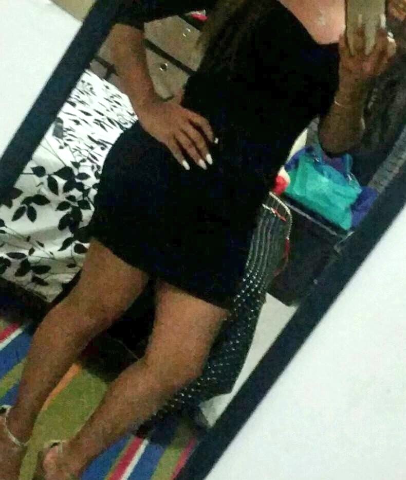 AbrilCandy1's tweet photo. Como me queda para hoy? #Escort #cdmx #cortesana #blackdress https://t.co/0qD8g5hDdO
