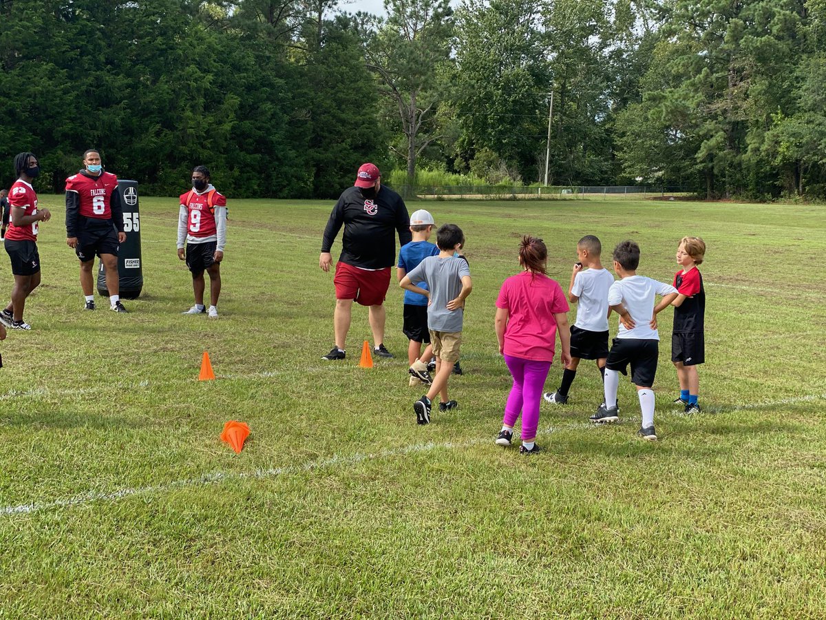 South Central HS Football (@scfootball18) on Twitter photo Few Falcons came out and helped Coach Vinson with a youth football camp. <a href="/PTDElll/">Percy Edwards lll</a> <a href="/ZyaireWilliams6/">Zyaire Williams</a> <a href="/JahmariStaton/">Jahmari Staton</a> Few Falcons came out and helped Coach Vinson with a youth football camp. <a href="/PTDElll/">Percy Edwards lll</a> <a href="/ZyaireWilliams6/">Zyaire Williams</a> <a href="/JahmariStaton/">Jahmari Staton</a>