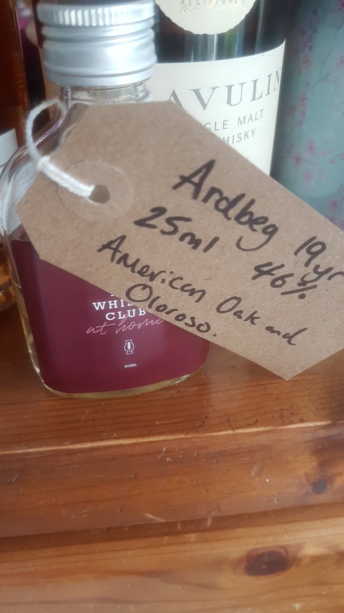 TheShitFoodBlog's tweet image. Nice little try-before-I-buy takeaway from @WhiskyBrum . New hangout for me I think.