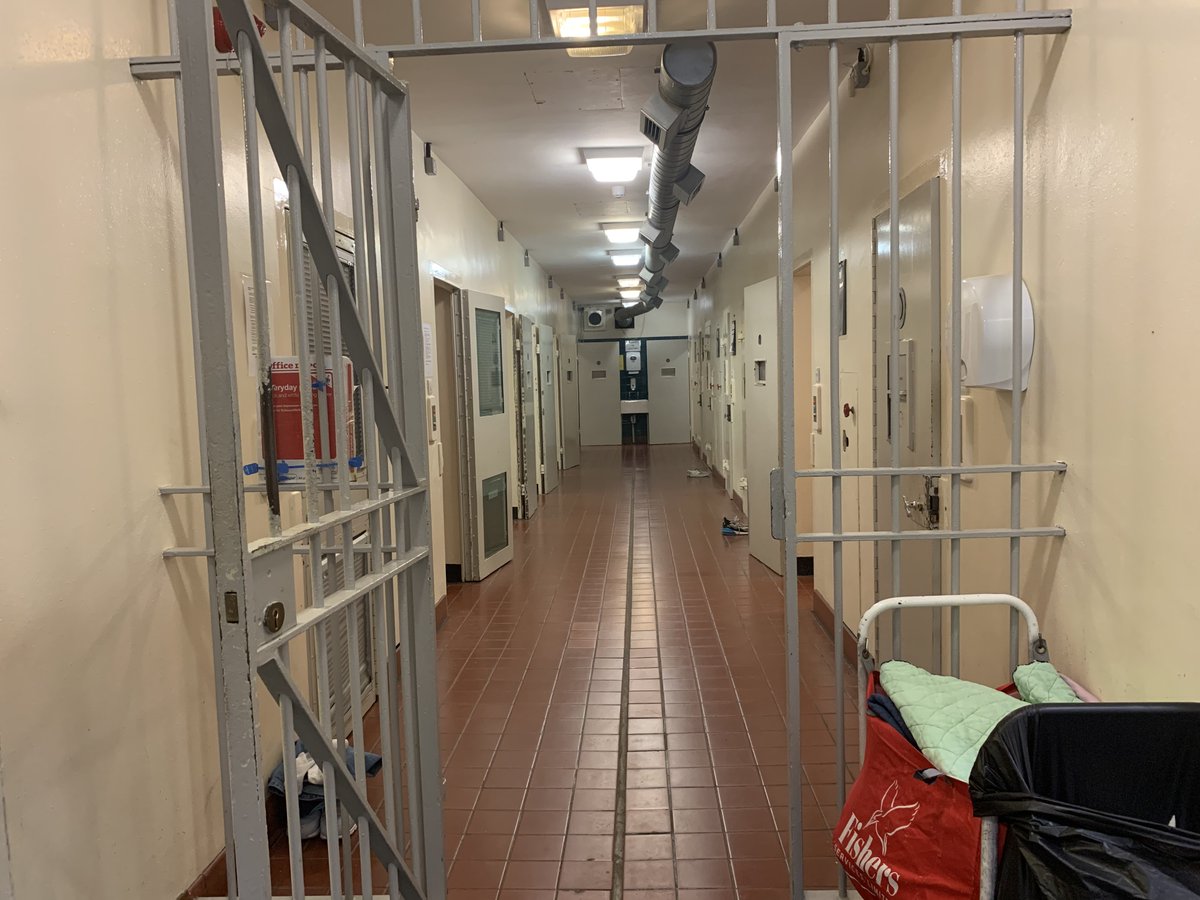 PSOSSWFife's tweet image. Seems to be a theme today... One arrested in #HighValleyfield in connection with several road traffic offences, which include driving whilst unfit  due to drugs and/or alcohol, driving with no insurance and dangerous driving. #OpParamount #KeepingPeopleSafe #KeepingCustodyBusy