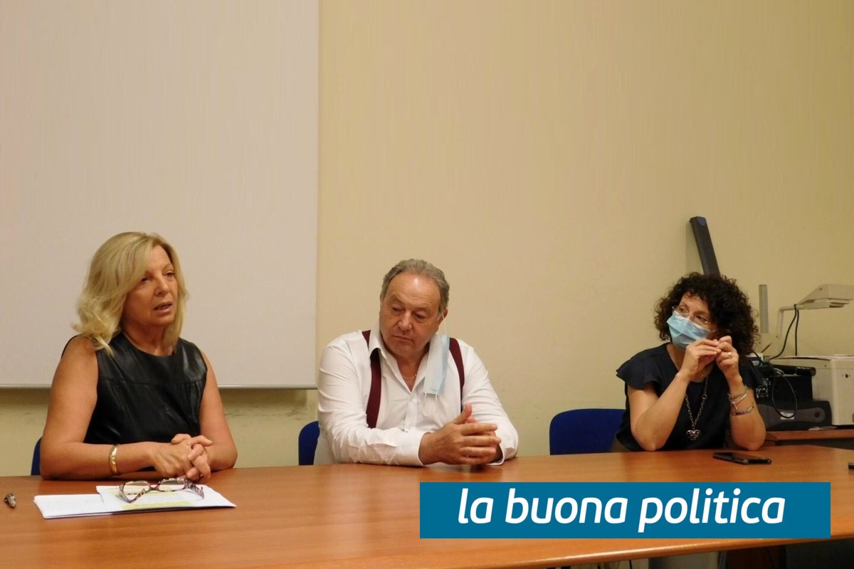 Ora, a Caserta. Al convegno dal titolo “La violenza di genere ai tempi del Covid-19”, promosso da Haumea Fuori dal Silenzio, associazione presieduta da Anna Maria Iannotta. #labuonapolitica