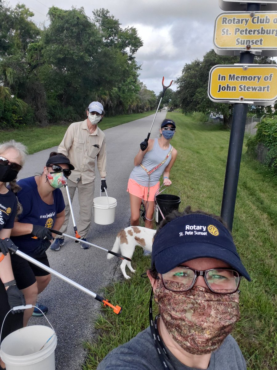SunsetRotary727's tweet photo. Another fun clean-up of our adopted mile on the #PinellasTrail this a.m! We beat the rain &amp; heat and came up with ~ 5 lbs of trash. Happy to report the Trail was looking good and clean! 🙂🌿🚮 @PinellasCoNews @KeepPinellas #StPeteSunsetRotary #PickupPinellas #DoBeautifulThings https://t.co/EIt8VZhOoi