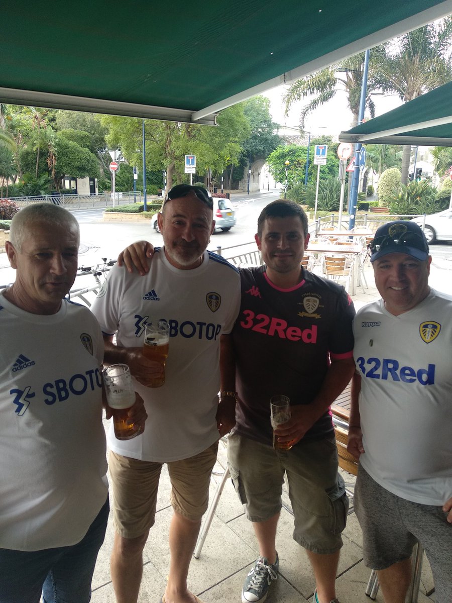 LUSCGib's tweet photo. #LUFC #GibWhites

Let's go! https://t.co/x07tQv0LvN