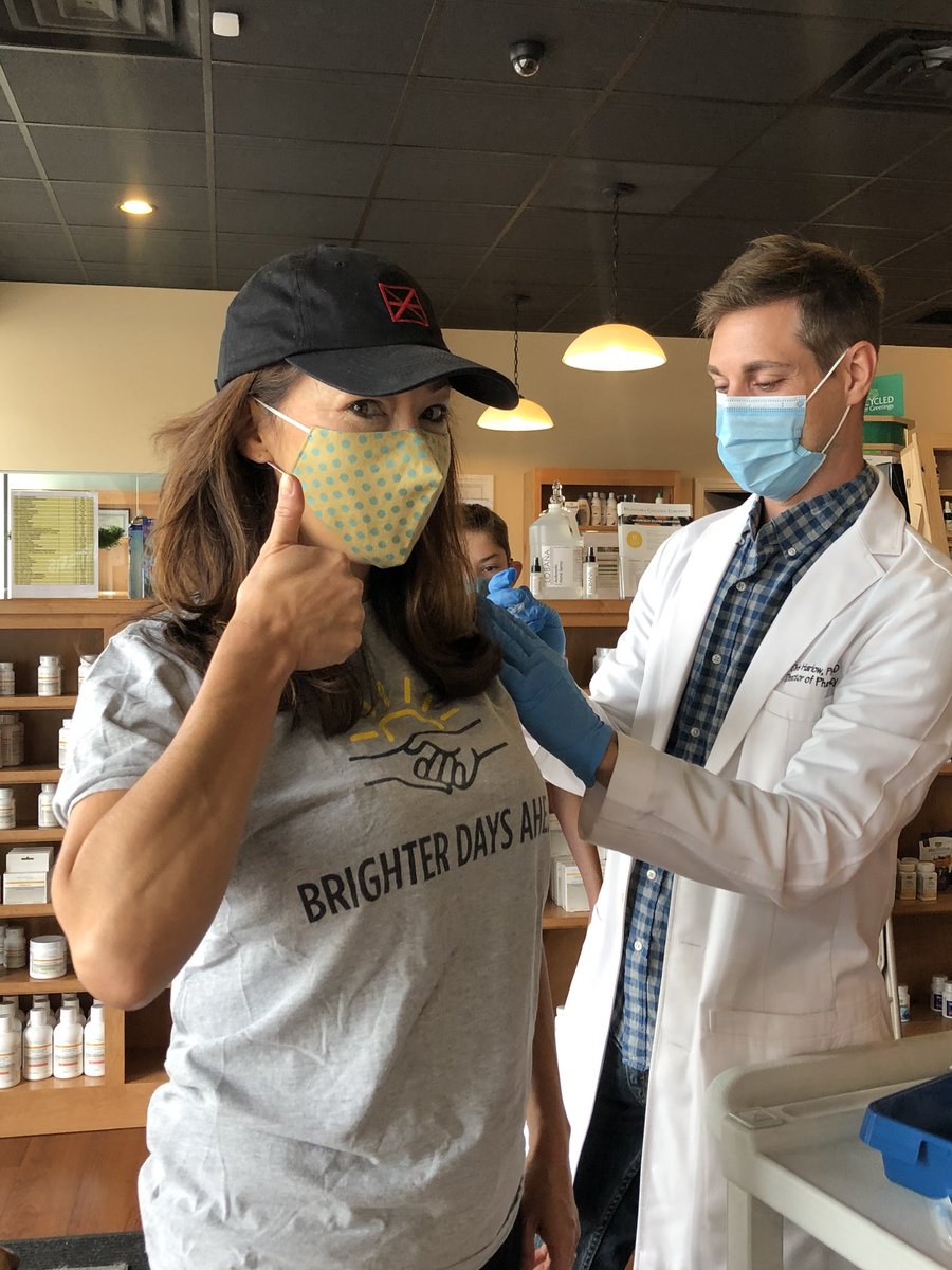 ShannonWAVENews's tweet photo. Got our flu shots early this year. #prepare #fluseason https://t.co/aaS69zKoOL