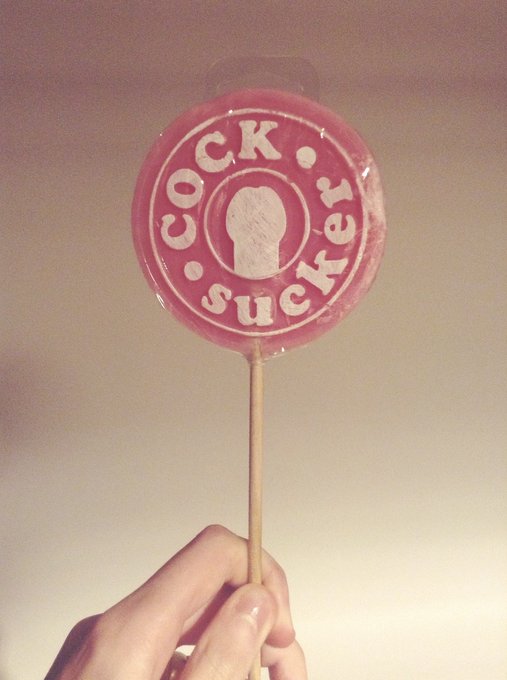 Cock sucker https://t.co/QAqXkqlIsW<a href="/tag/maga2020landslidevictory"class="tags"><span>#maga2020landslidevictory</span></a>