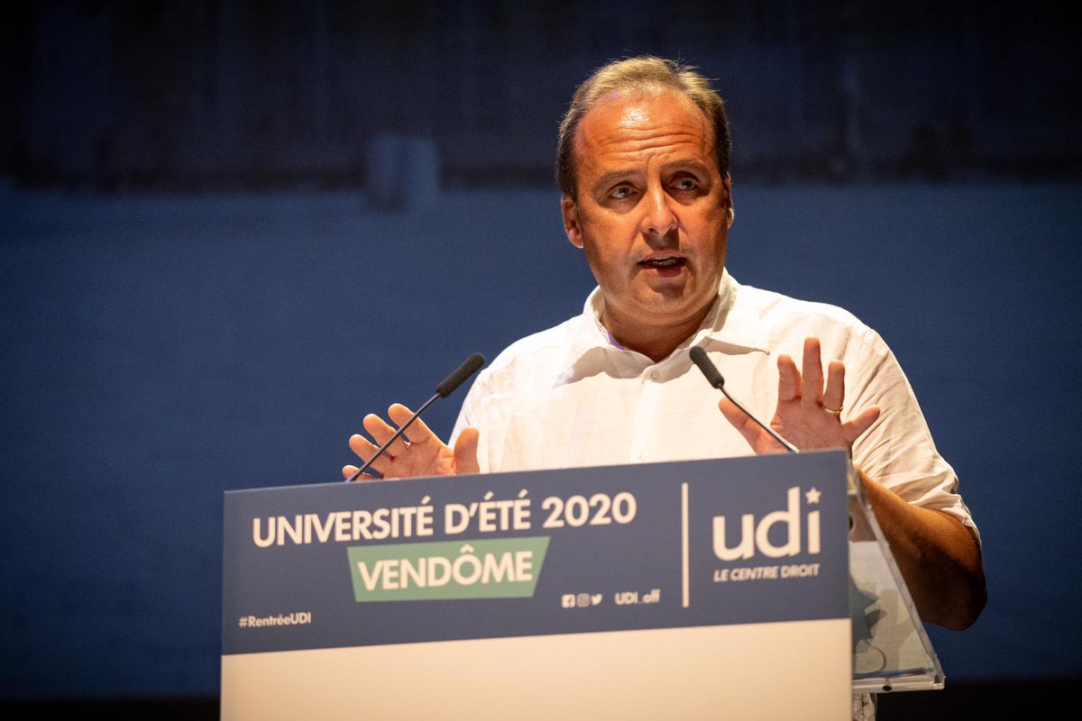 « Pour produire avec moins d’insecticides et consommer moins d’eau, on aura besoin des Nouvelles Techniques de Sélection Végétale qu’<a href="/EELV/">Les Écologistes - EELV</a> combat !  » <a href="/jclagarde/">Jean-Christophe Lagarde</a> #RentreeUDI