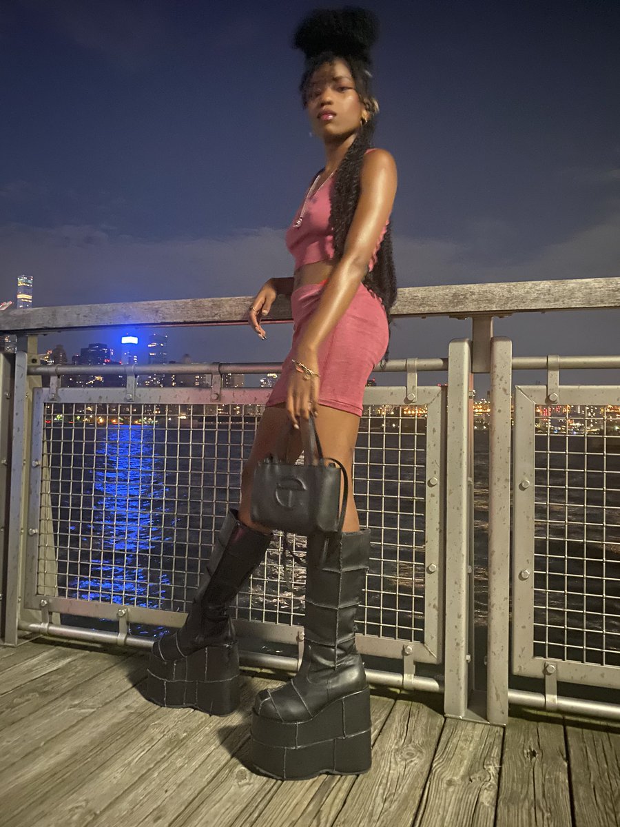 Bluuutoof's tweet photo. Bow down to me. Worship me as you’ve finally found faith in your miserable existence.

Play your cards right and I might just let you lick my boots.

Findom • Wallet drain • FinD • Black Supreme Ruler • Femdom

@ebonydompromos @rtfindom @womenruleonly @WoCPromos @rtfemdom1 https://t.co/yLKJo9cwnc