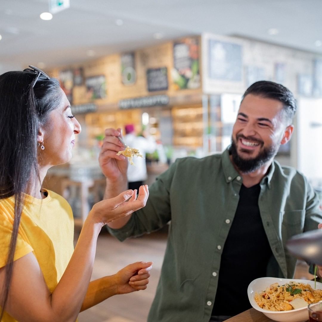 Vapiano_Fr's tweet photo. Les Pasta Addicts, avez-vous testé nos 13 recettes avec 9 types de pâtes au choix #faitmaison ? 🍝
Laquelle est votre préférée ? Dites-nous tout en commentaire ⬇️
#vapiano #lovevapiano #cuisineitalienne #addictedtopasta #pastalovers https://t.co/HDHdTgyjUp