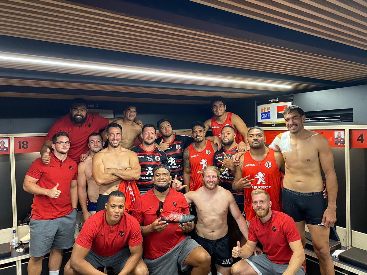 Cheslin Kolbe On Twitter Great To Be Back Home At Stade Ernest Wallon With The Brother S And Getting The Win Felicitations Pour Le 100e Match A Un Vrai Champion Sur Et Hors