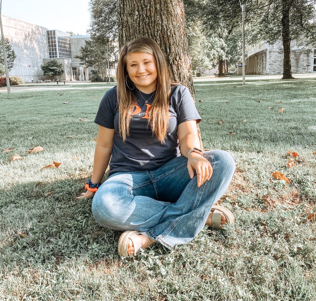 UofEPhiMu's tweet photo. One more day until the best day ➞ ᗷIᗪ ᗪᗩY ❣️😇🦋 We can’t wait to see all of our new sisters come hΦΜe! https://t.co/Nm7rRstvrF
