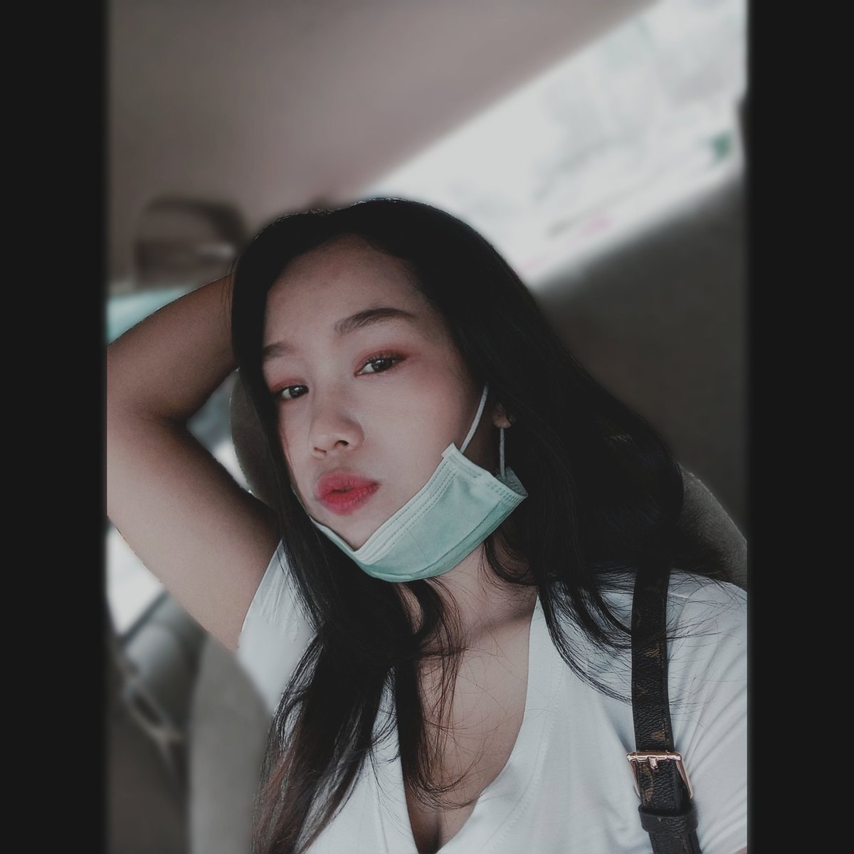 Enjoyjy1's tweet photo. ถ้าเลือกที่จะเดินเส้นทางแบบนี้แล้ว 
อย่าไปคิดไปฝันถึงเรื่องความรักเถอะค่ะ https://t.co/I3ITXnjHhn
