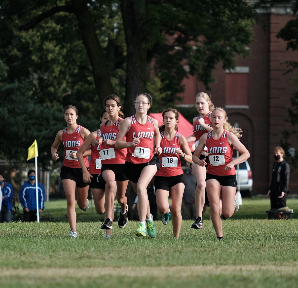 usd469counselor's tweet photo. Lansing HS Varsity Girls' Cross Country was in action today in Topeka at the Joe Schrag Invite. Go Lions! @usd469 @rob_mckim @LansingTrack @LansingLionsLL https://t.co/n4xEVUVNeN