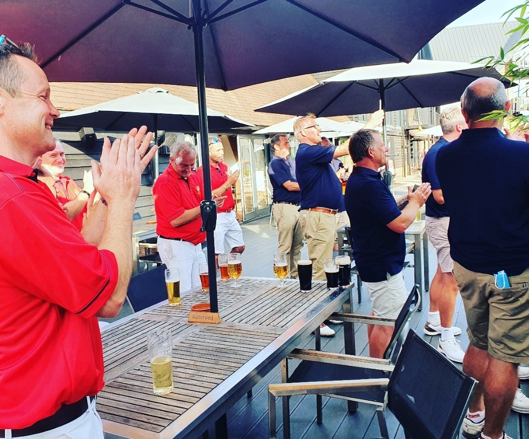 GilhamGremo's tweet photo. They've only gone and done it after 9 (very long 🙄) years!! Congrats Team Charing at this year's Wyder Cup tournament ⛳🙏🥂 @thecave
#wags #takingoverthehotel #minibreak #theywon #toomuchfizz #thecave #party #roomwithaview #lads #theblues #matesforlife https://t.co/rnhI0cdgJ6