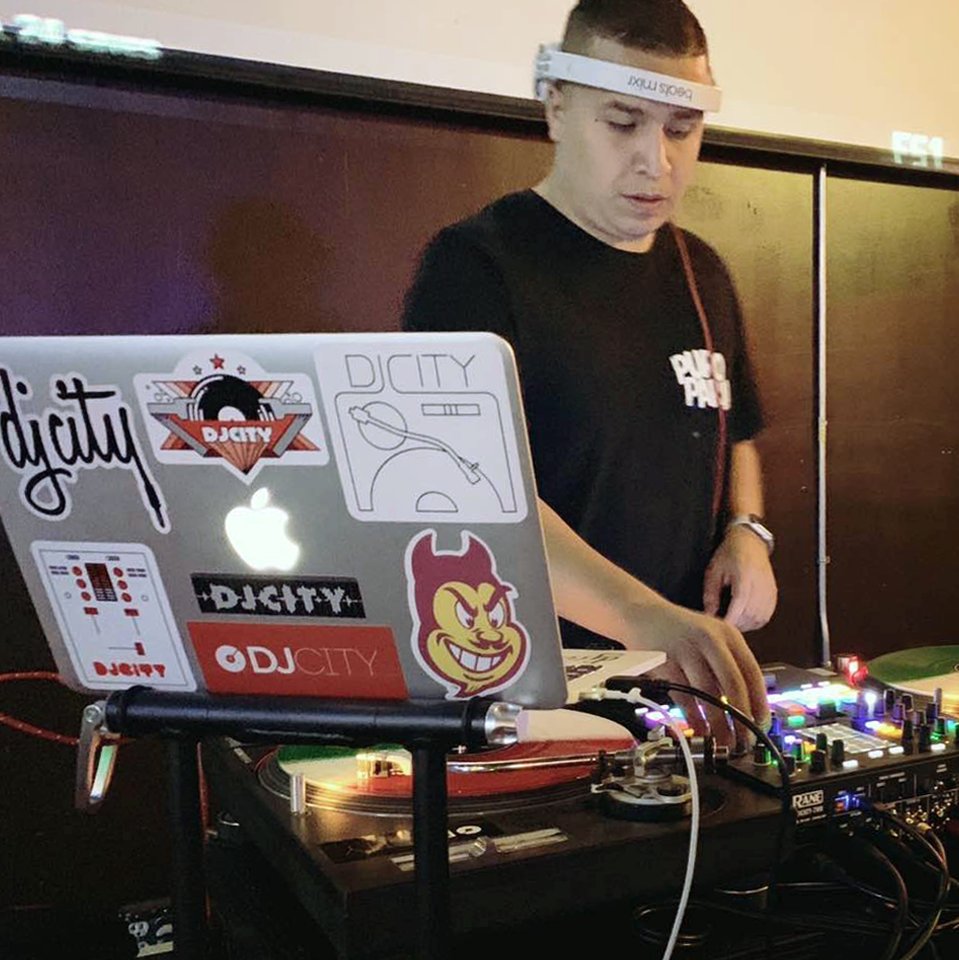 DJcityLatin's tweet photo. DJcity Latino Podcast

DJ Red nos trae media hora de reggaeton para el #DJcityPodcast Latino Mix. 🎧 

Escucha y descarga el tracklist: https://t.co/67SizOX9lv https://t.co/g0qanjoM3t