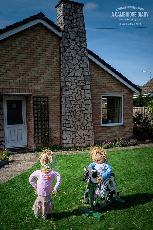 Today was my first visit and I'm so glad I went.There are probably over 100 scarecrows on display so I'm sure I didn't get them all but here are quite a few / ... #haslingfieldscarecrowfestival