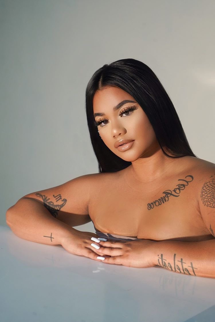Wearing lashes in the style “PRINCESS” CLEAR BAND✨
@faithyxomakeup killed this look on the one &amp; only <a href="/realprincessmae/">princess mae</a> 🔥🔥🔥 
RESTOCKING SOON! STAY TUNED!
NEW LASH STYLES DROPPING TOMORROW✨
CARDASHLASH.COM
#makeup #princessmae  #lashlove #cardashlash #princesslashes