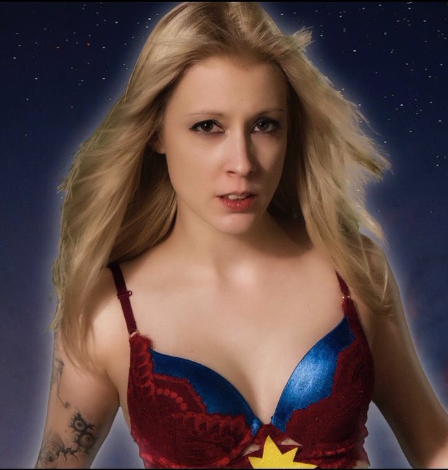 #captainmarvel is making her way to the print of the month club this month on patreon. Link in bio! #cosplay<a href="/tag/captainmarvel"class="tags">#captainmarvel</a><a href="/tag/marvel"class="tags"><span>#marvel</span></a><a href="/tag/cosplay"class="tags"><span>#cosplay</span></a><a href="/tag/marvelcomics"class="tags"><span>#marvelcomics</span></a><a href="/tag/catlover"class="tags"><span>#catlover</span></a><a href="/tag/yeg"class="tags"><span>#yeg</span></a>