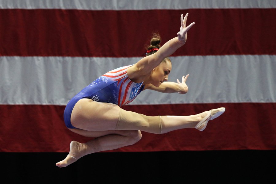 ATLETA A Durante muchos años, sistemáticamente, muchas niñas del equipo de gimnasia olímpico de Estados Unidos fueron víctimas de abuso del médico que era considerado una eminencia y por lo tanto intocable.Perturbadora.