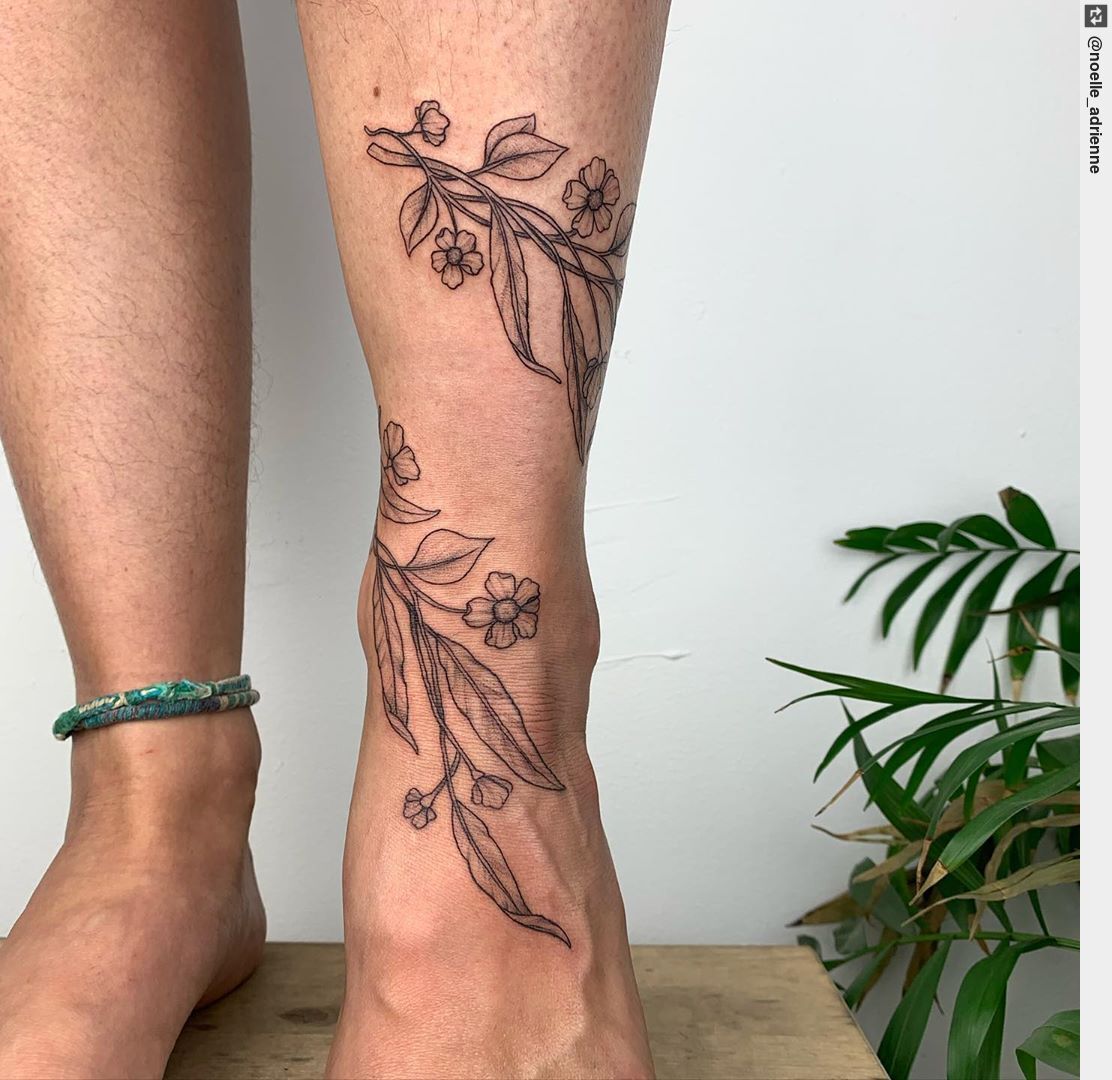Wrap around floral piece by Helen Xu Tattoo  Tattoogridnet