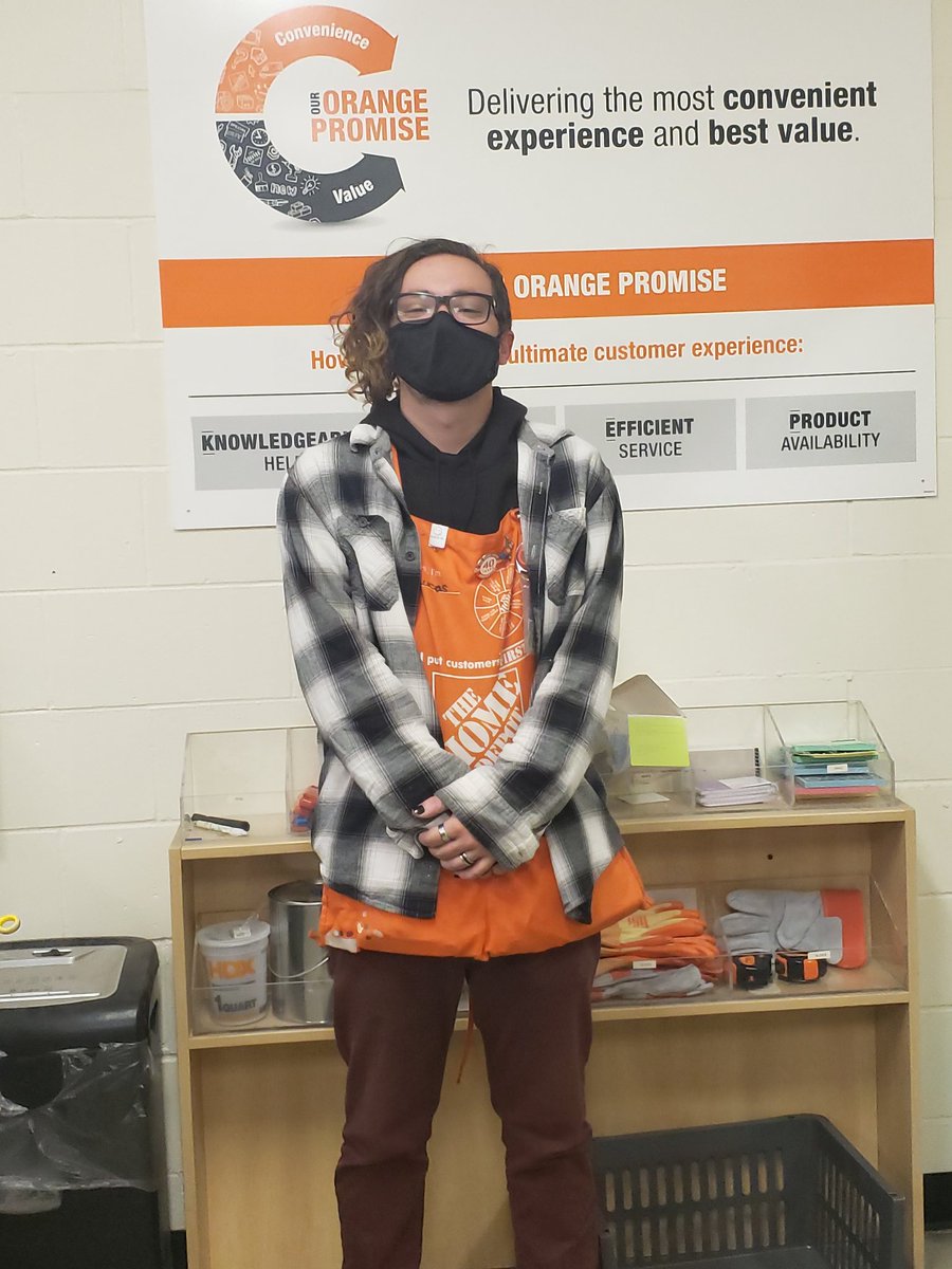 Here is Lucas, the new Infocus Captain for <a href="/HomeDepot2676/">Leominster HomeDepot</a>. <a href="/_Saul_L/">Saul Lachance</a> <a href="/JasonArigoni/">Jason Arigoni</a> @Justina1W <a href="/stevenlongmoor1/">Steven Longmoore</a>