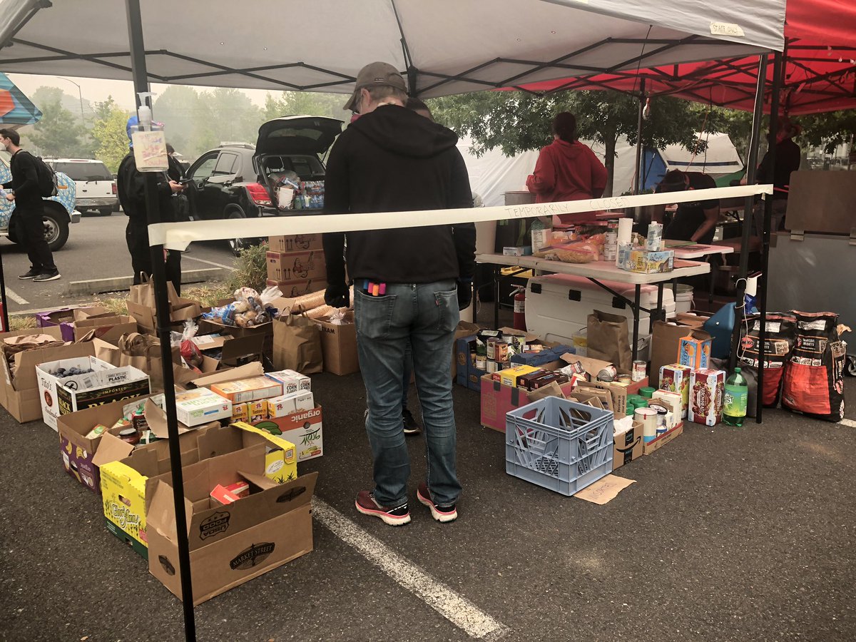 Supplies being distributed include food, clothing, household items, and health supplies.  #OregonFires  #fires  #portland  #mutualaid