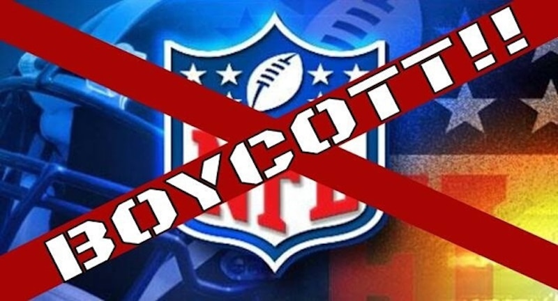 TheyCallMeDoc1's tweet photo. A friend reminded me that first responders of 911 were not honored by the NFL last night
A Rapist was. @NFL https://t.co/OU7R71bPrQ