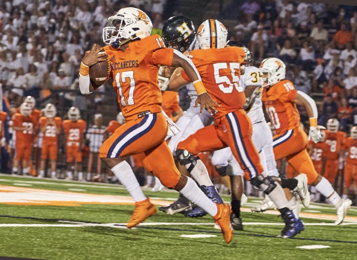 KennethPowell14's tweet photo. Buccaneers will host Tullahoma High School Friday, September 18 at 7:00 PM.   Tickets will be on sale Monday and Tuesday (9/14 &amp; 9/15) 3:30-5:30 in the BHS Main Office. https://t.co/h8wLQgk4hj