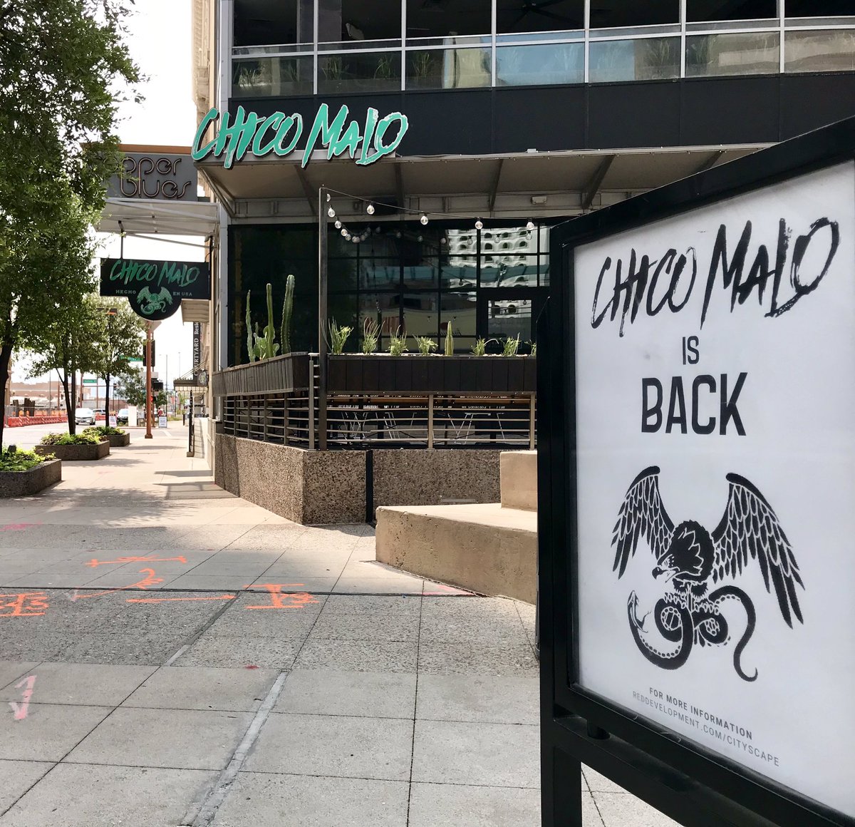 phxambassadors's tweet photo. It’s time to make up for Cinco 🥳 @chicomalophx is back open at @CityScapePHX! 💛🌮

#dtphx #downtownphoenix #chicomalo #mexicanfood #arizona #weekend #fun #saturday #phoenix #food #drinks #tacos #cityscape https://t.co/HMJSoOlGN4