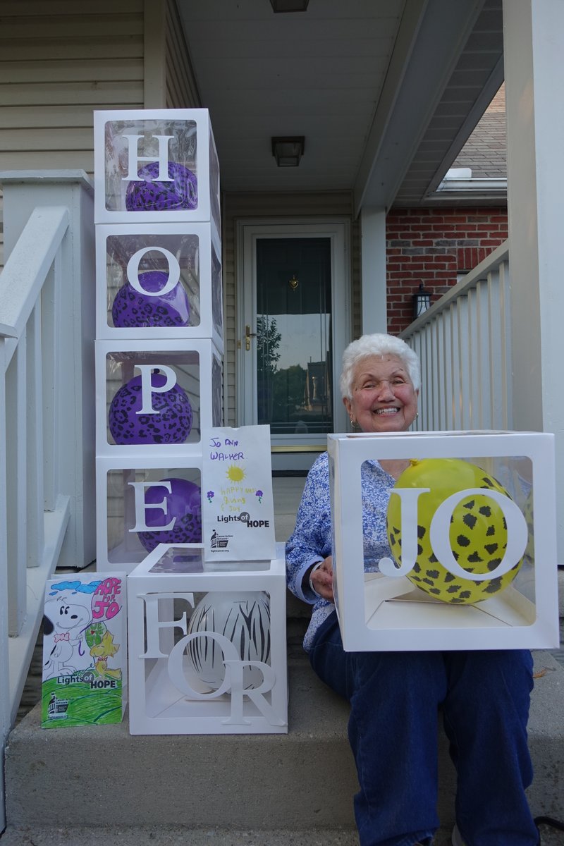 KyleandMandyWa1's tweet photo. Super Hope for the always Inspirational, SuperGrandma Jo!
#LightsofHope https://t.co/Ac81duzG4p