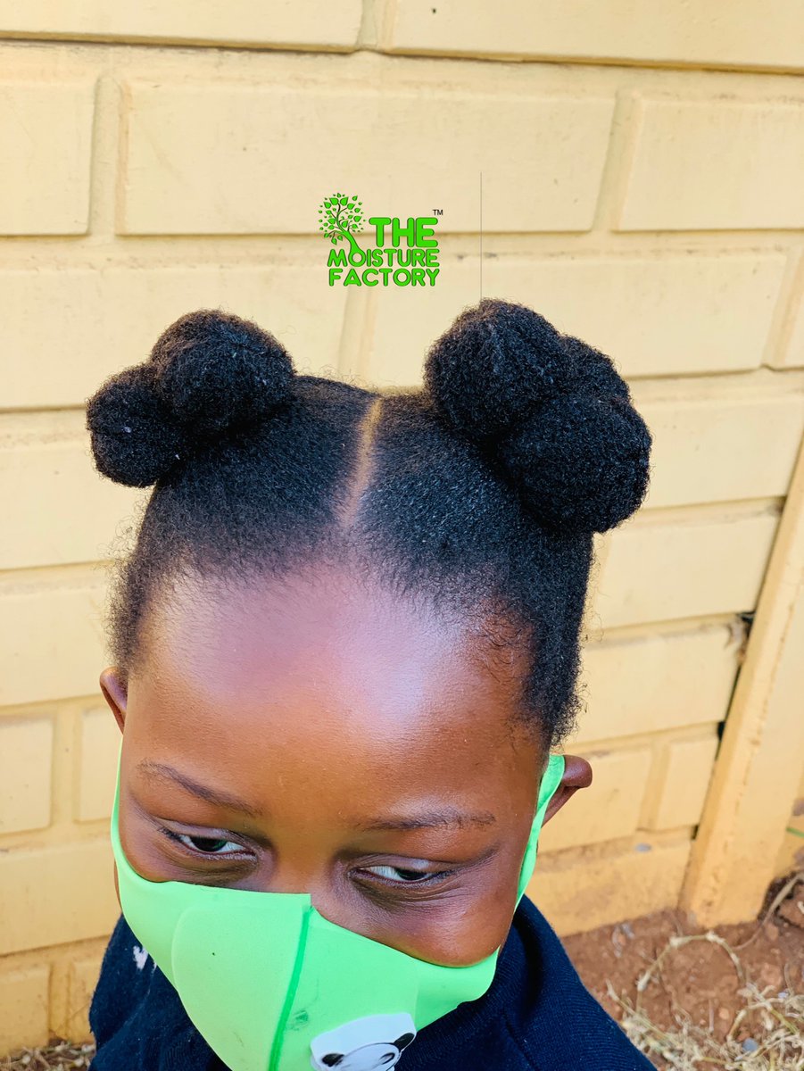 Themoisturefact's tweet photo. Protective hairstyles for the whole family 

#naturalhair #curlyhair  #afro #naturalhairstle https://t.co/sPfmhVHzM9