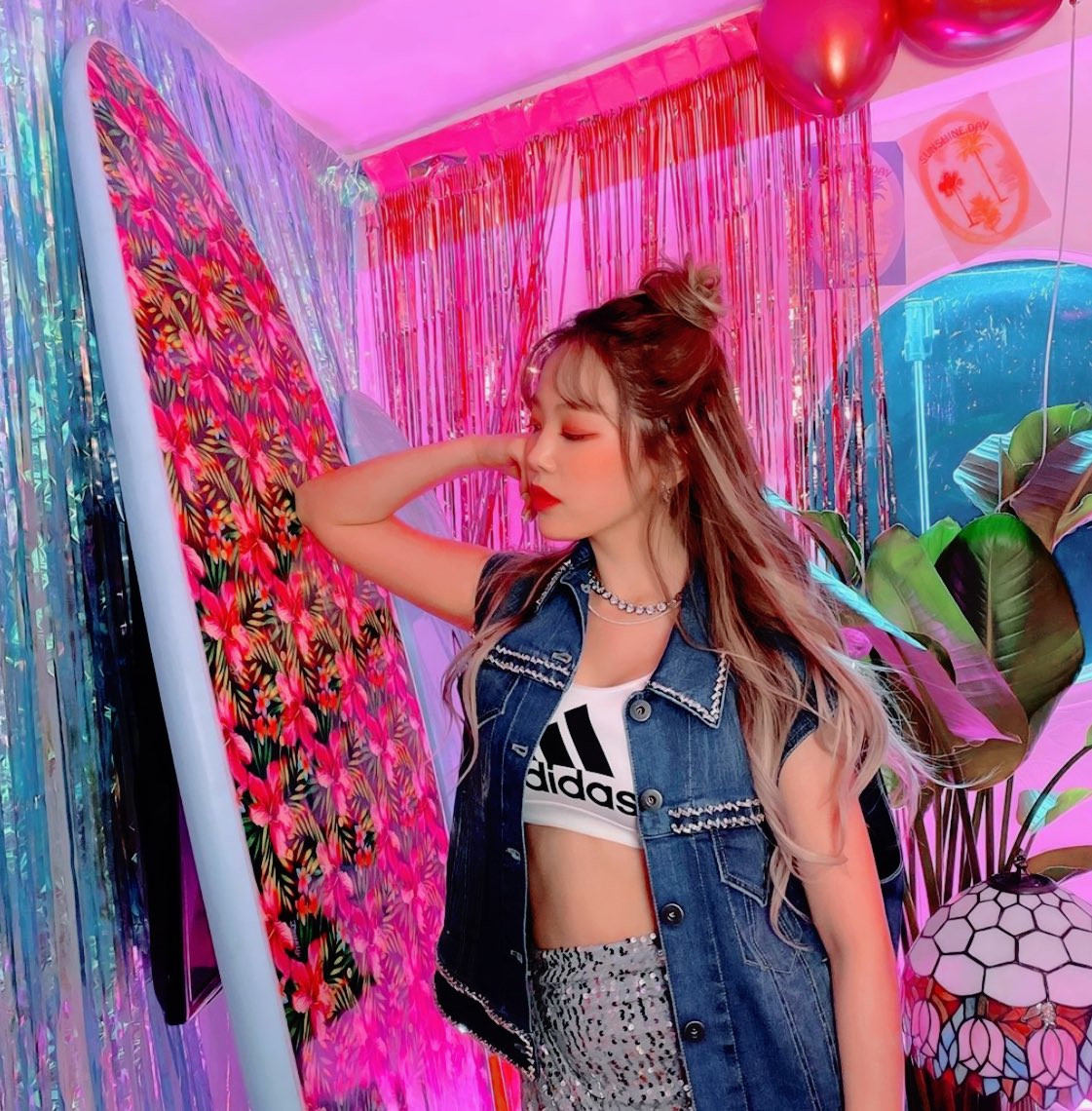 april6twt's tweet photo. ⠀ · 🗝 @ _ 𝐀𝐏𝐑*𝐈𝐋 (music) :

[#MAIA] No podía irme sin recordarles que #NORTHEN_JPDEBUT existe y aunque todas las canciones son un bop soy #TeamAlwaysYou. Es una indirecta chicos. 😳 https://t.co/mQcIcEbESC