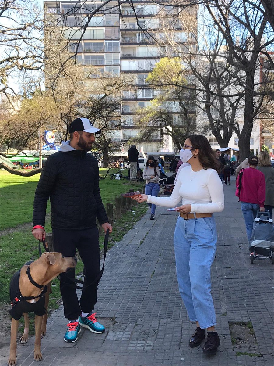 Lista22MVD's tweet photo. Gran mañana de militancia en la feria de Villa Biarritz con la presencia de @josesatdjian apoyando la candidatura de @lauraraffo a la Intendencia. #AhoraMontevideo #SiPodemos https://t.co/IT1ygm6ZCW