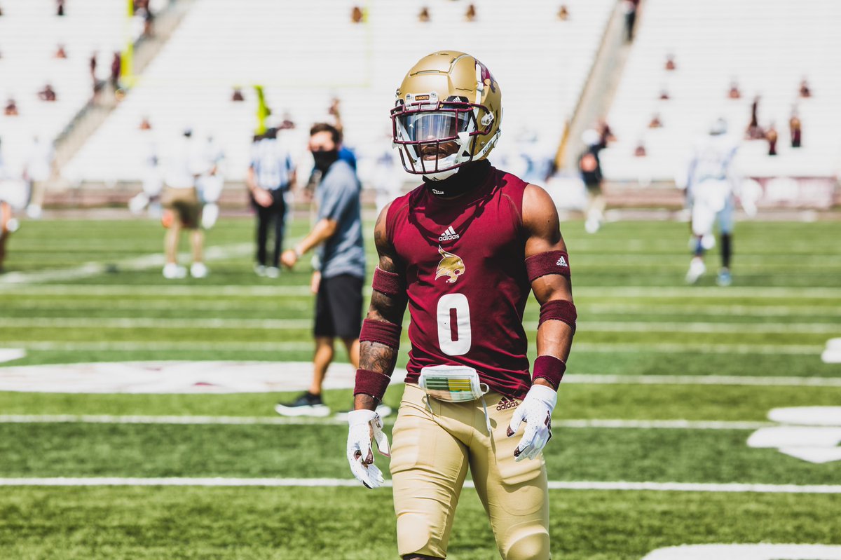 TXSTATEFOOTBALL's tweet photo. Agent Zero. 😤

(@_Morris_Era)

#TEAM  #EatEmUp https://t.co/KaYRyVA58T