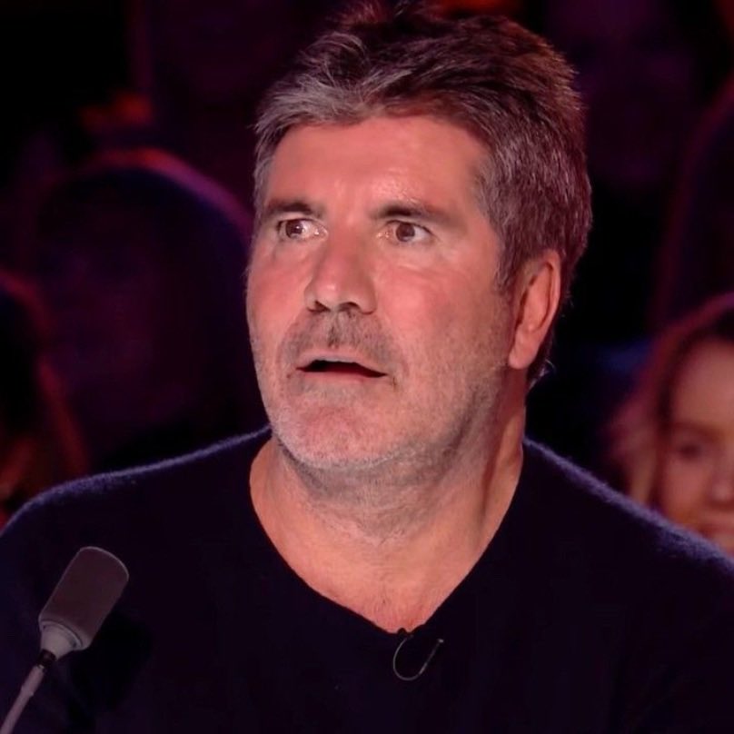 since everyone hates on simon so much here’s a thread of one direction appreciating him 