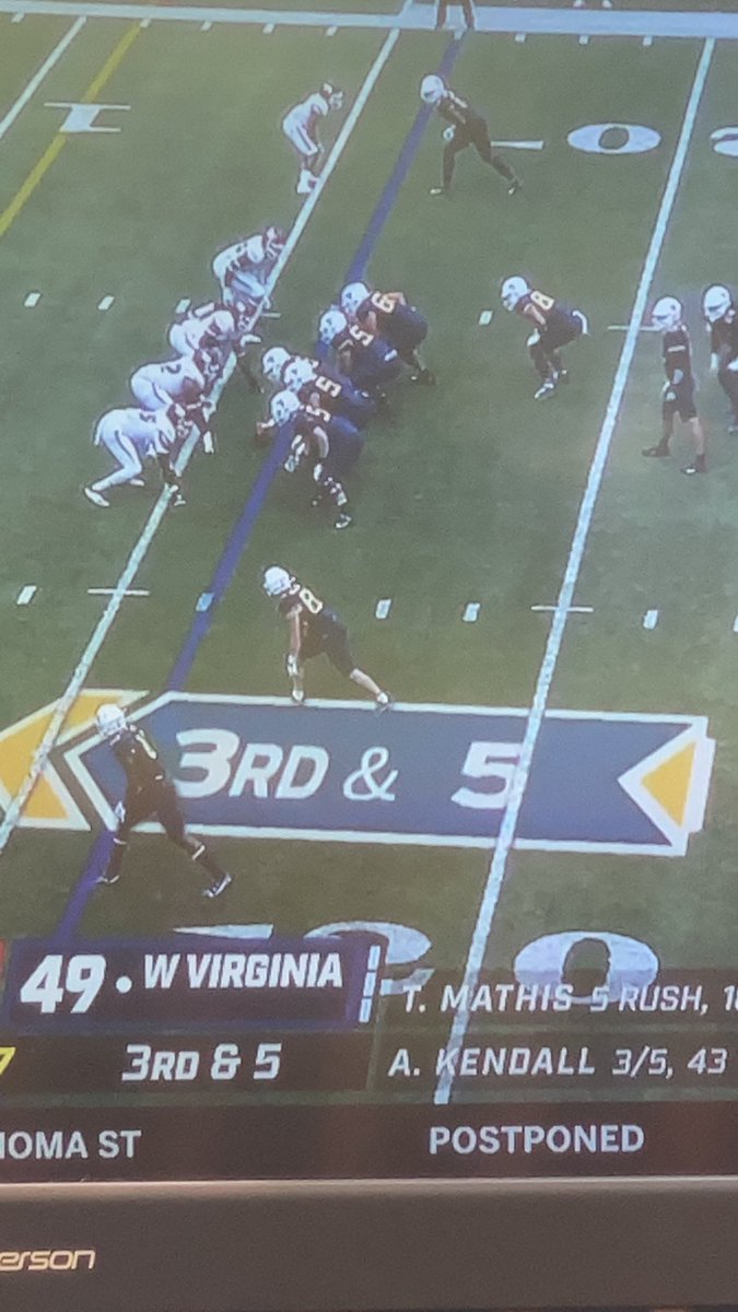 MohiganFootball's tweet photo. Checking in at LT, is our guy @NickMalone58 ‼️‼️‼️ https://t.co/2UmhzT2BRC