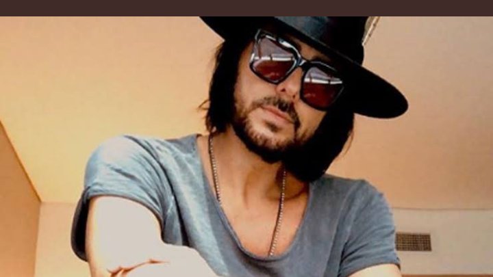 🙂🎉🍾💖#CumpleañosBetoCuevas <a href="/iambetocuevas/">Beto Cuevas</a>