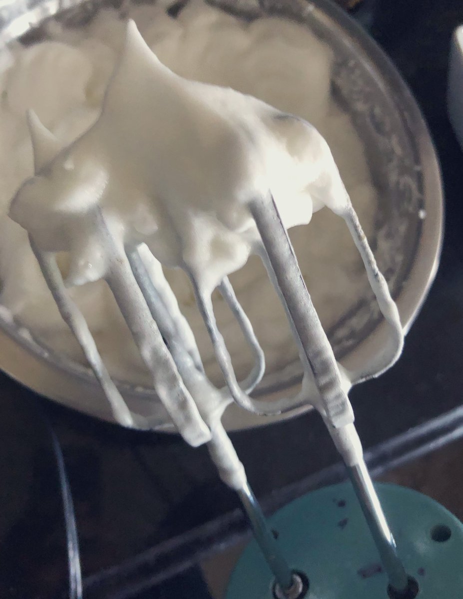 stronglikedad's tweet image. Probably the biggest #DietHack = hand mixed egg whites till stiff peaks🏔🏔