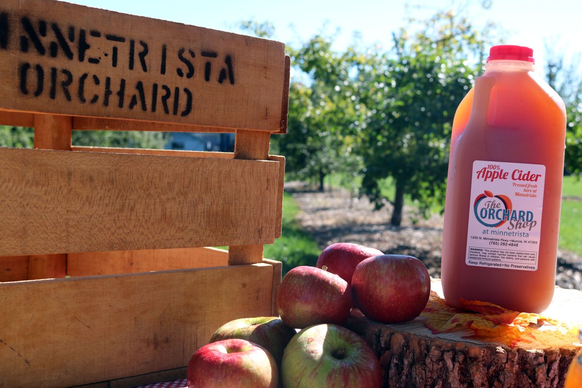 Minnetrista's tweet photo. Apples & fresh press cider now available at The Orchard Shop! ππ Visit at Farmers Market on Saturdays or call to order curbside pickup at The Orchard Shop. Please call 765.287.3549!
#TheOrchardShop #Local #shoplocal #apples #freshcider #minnetrista https://t.co/IFAcYpiApD