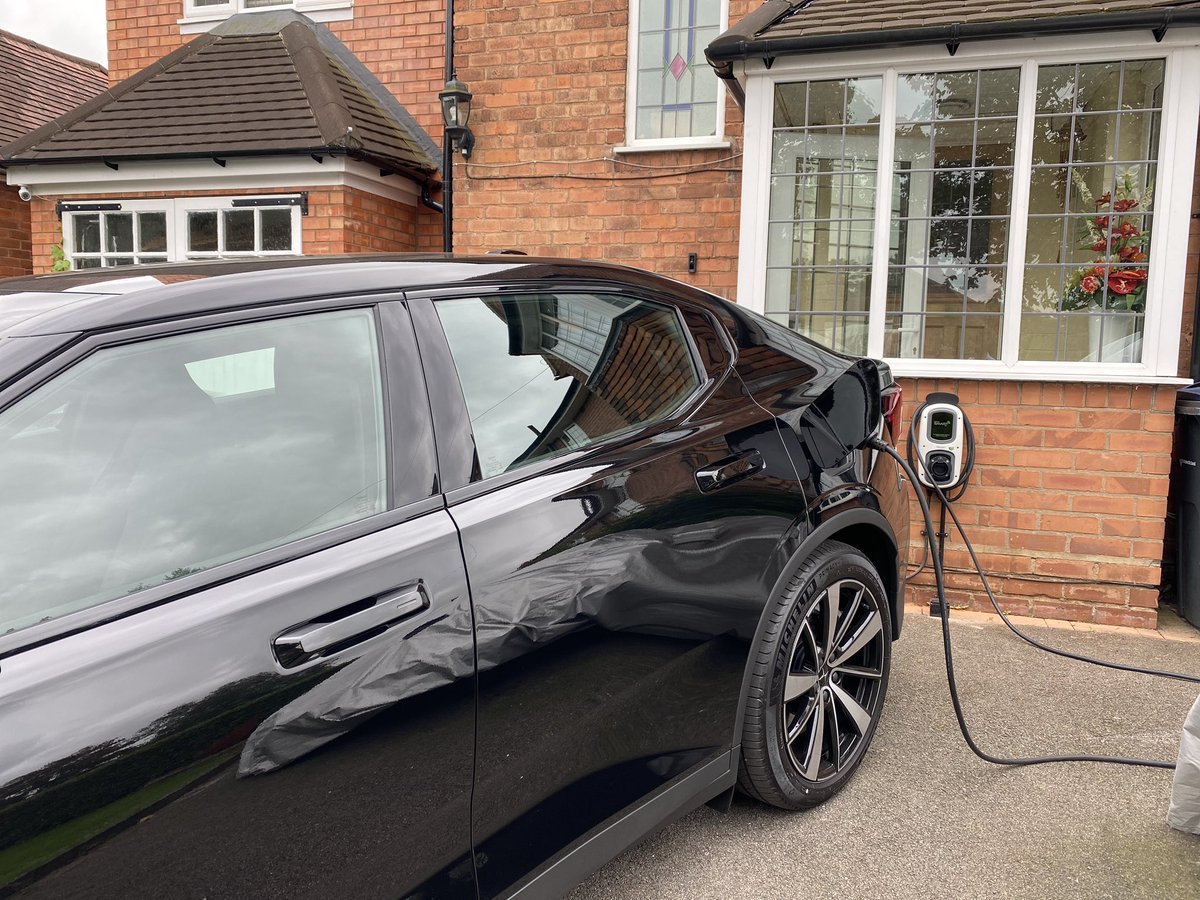 Evchargeukltd's tweet photo. Introducing the @PolestarCars Polestar 2! This was our first installation for this model of car and wow what a fantastic piece of kit! We can see why the customer was so excited to take delivery now. #polestar #worldEVDay #ElectricVehicles https://t.co/fIF4pqPONg