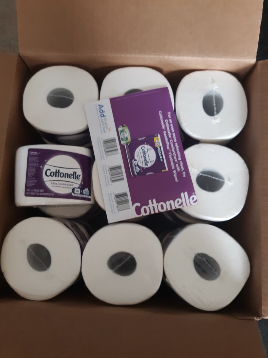betta_ellie's tweet photo. Thanks #cottonelle for the wonderful VIP Pack #vippack #cottonellevippack #paperrolls #bathroom #toilettries #lifesaver https://t.co/1jQ0iYIOim