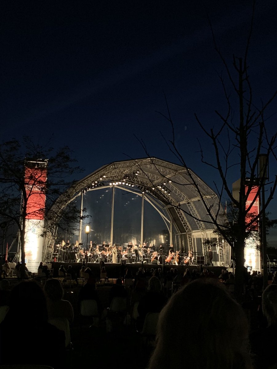 Zó fijn dat het weer kán! ⁦@sinfonriardam⁩ &amp; guests bij ⁦<a href="/ssrotterdam/">ssrotterdam</a>⁩ olv ⁦<a href="/conradvanalphen/">Conrad van Alphen</a>⁩ 😍🙏🏻 #prachtig