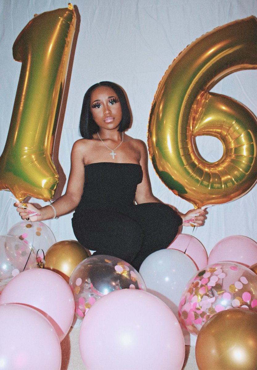 FoxyPhotozz's tweet photo. sweet sixteen🤩
#dmvphotography #Shotbyfoxy https://t.co/bJHveDVkQA